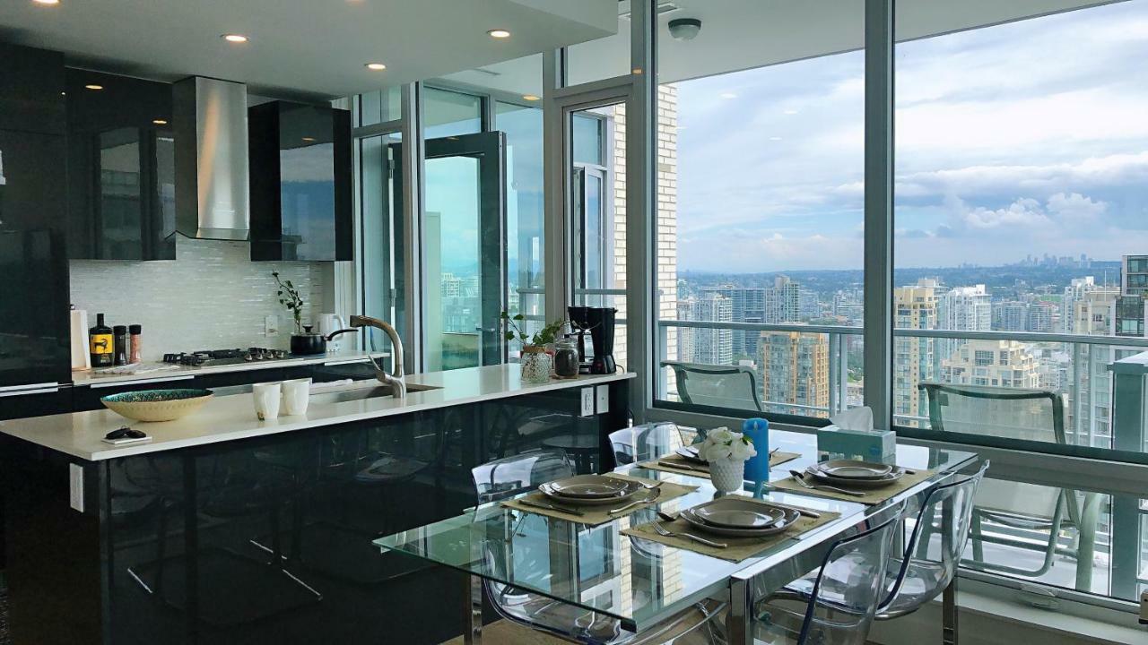 Brand New Seaview High-Rise Apartment Downtown Vancouver Dış mekan fotoğraf